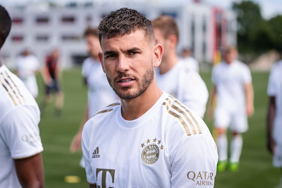 LucasHernandez's tweet photo. Back to business ! 👊🏼⚽️🔴⚪️ #MiaSanMia @FCBayern https://t.co/u2UMFpa7Wt