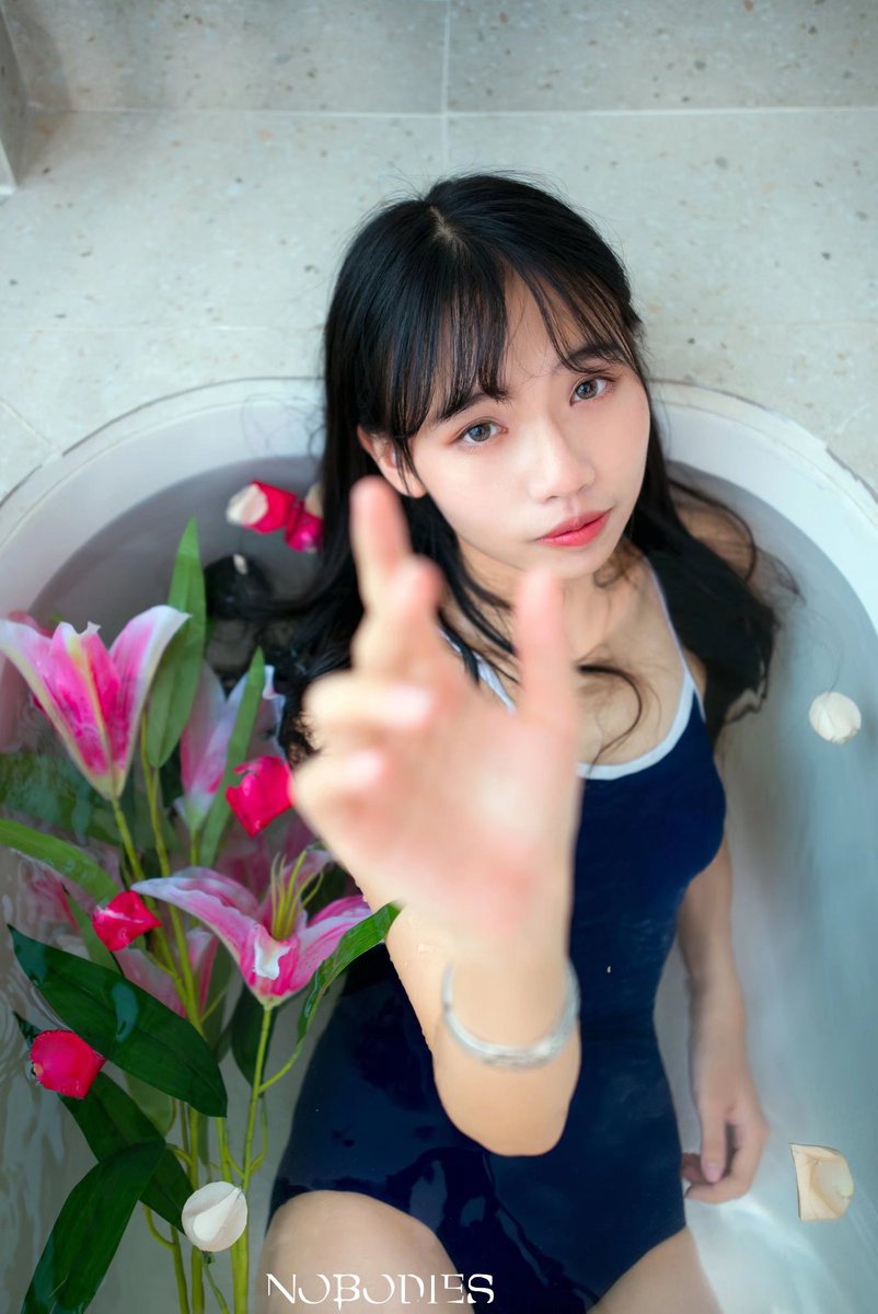 SYXMGG's tweet photo. #昆明    #私房    #约拍 #写真#   
本人是摄影，男的，不约炮 ，只约拍 别再问了 https://t.co/zFCZJLxM21