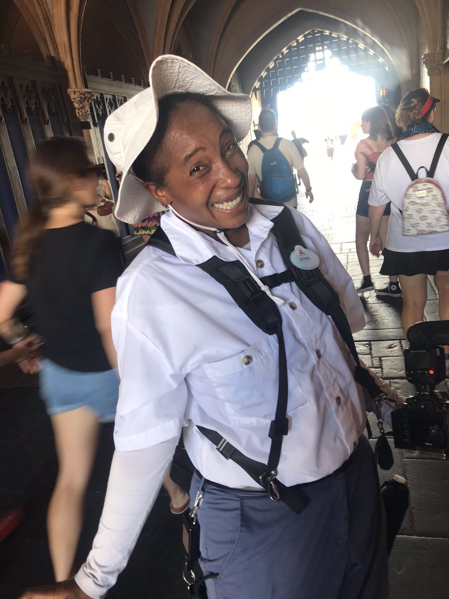 Mari21763's tweet photo. @DisneyPhotoPass @DisneyParks @WDWGuestService #castcomplement Ethel did our photoshoot in MK on July 4th in 100 degree heat. I’m a lifelong art Director and she is as good as any photographer I’ve worked with in my career. We got magnificent shots and she was just delightful. https://t.co/gdjJQ8H87M