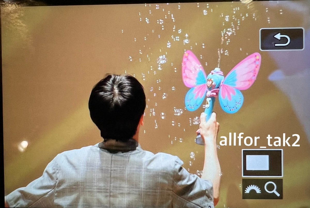allfor_tak2's tweet photo. 7/15 조은뮤직 팬싸인회 프리뷰 #영탁

아기신남👶🏻🥺🥺 https://t.co/CTzZPwgo7l