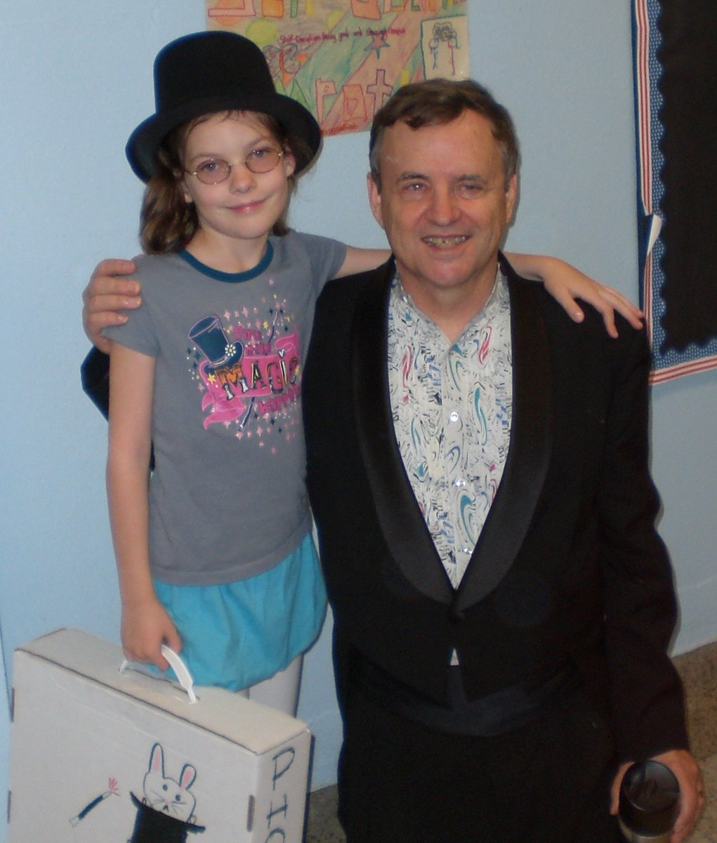 MagicCamp's tweet image. Did you see these pics form Fantastic Magic Camp? Your kids should be in them! Register today at magiccamp.com