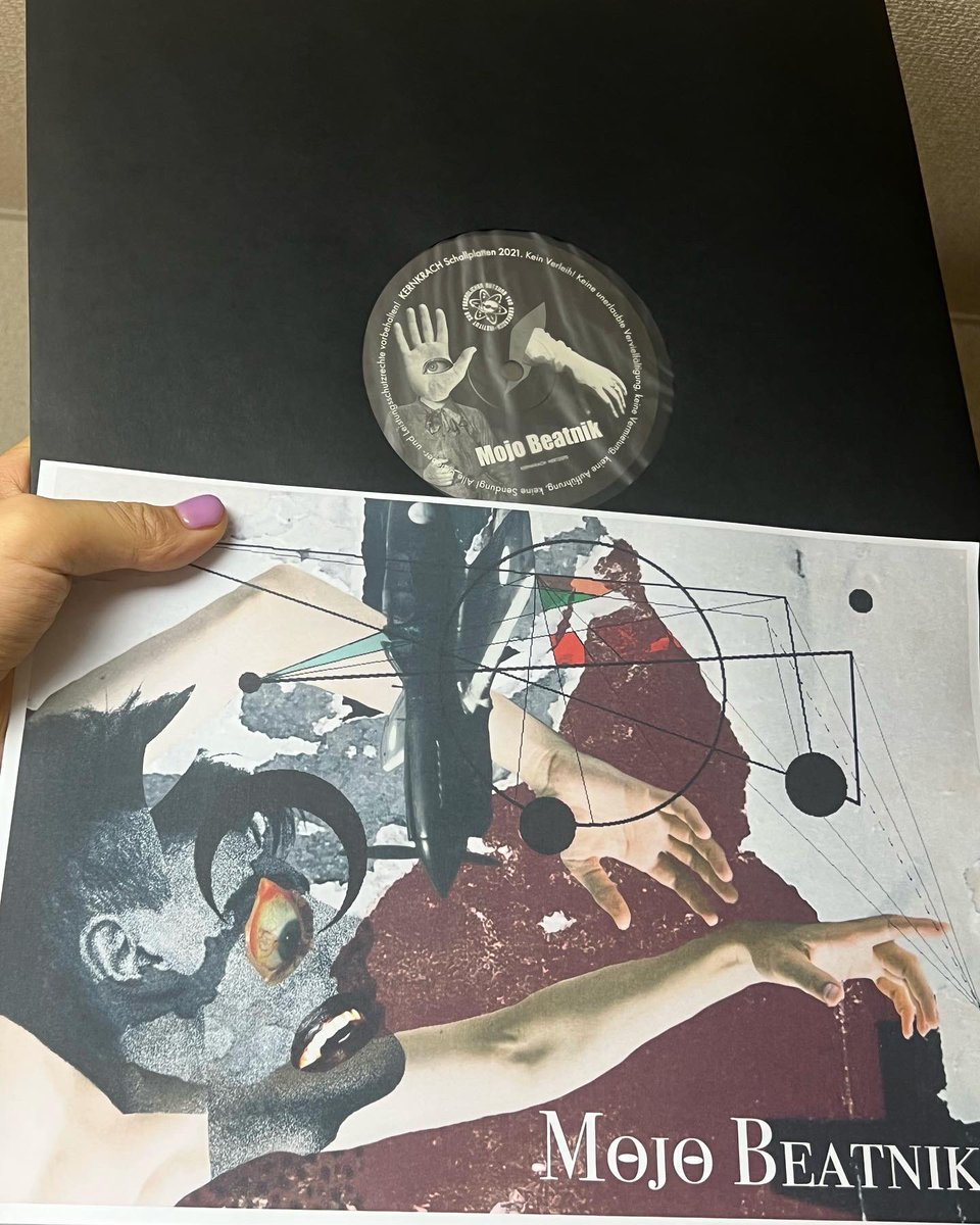 Deceit_F's tweet photo. やりました

Mojo Beatnik - Mojo Beatnik
2022年 Kernkrach

バラナンブで福岡に行った際に対バンした
最高のcoldwave的 初期Mute的 エレポップ的なシンセR&amp;R
何が素晴らしいってロックンロールなんですよ。 https://t.co/FQj3iKtqi7