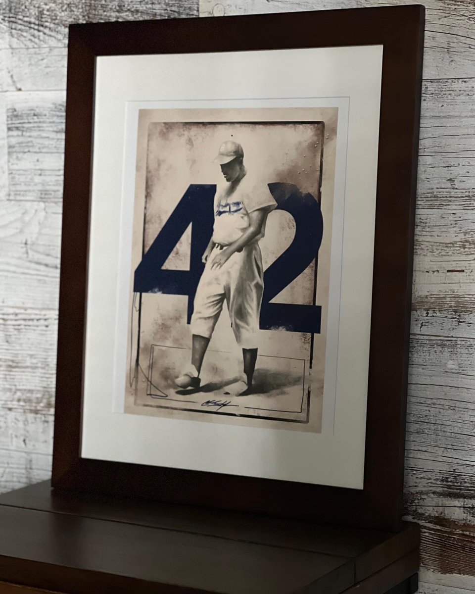 Prof_Suddler's tweet photo. 🚨NEW PUB ALERT🚨
My new journal article, “Dodgers, Delinquents, and What Jackie Robinson Can Teach Us about the Intersection of Sports and the Carceral State,” is out today in @ModAmHist Read it, share it, teach it. I would love to hear your thoughts! #dodgers #delinquents https://t.co/n7EdsTPkvV