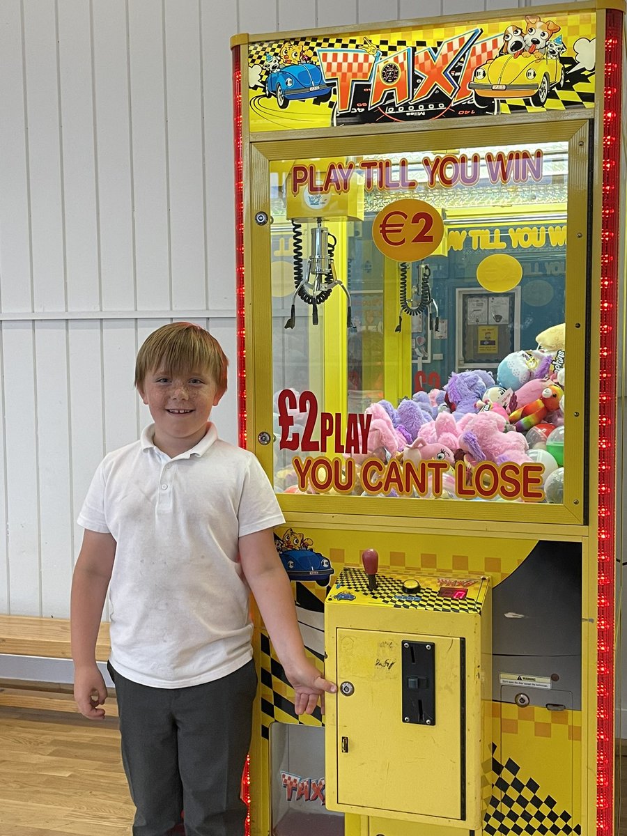 DeltaHatfieldW's tweet photo. Our lovely Dale and his family have very kindly brought their claw machine for all the children to have a go, in celebration of our Showman families @Future4fairs @DeltaTrust_Org https://t.co/g97flhT4RK