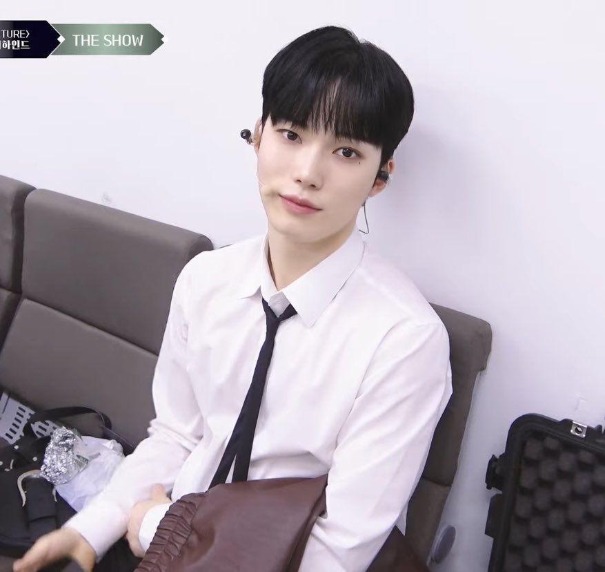 SEUNGYEOPLOOKS's tweet photo. https://t.co/SwKyZ39RKr