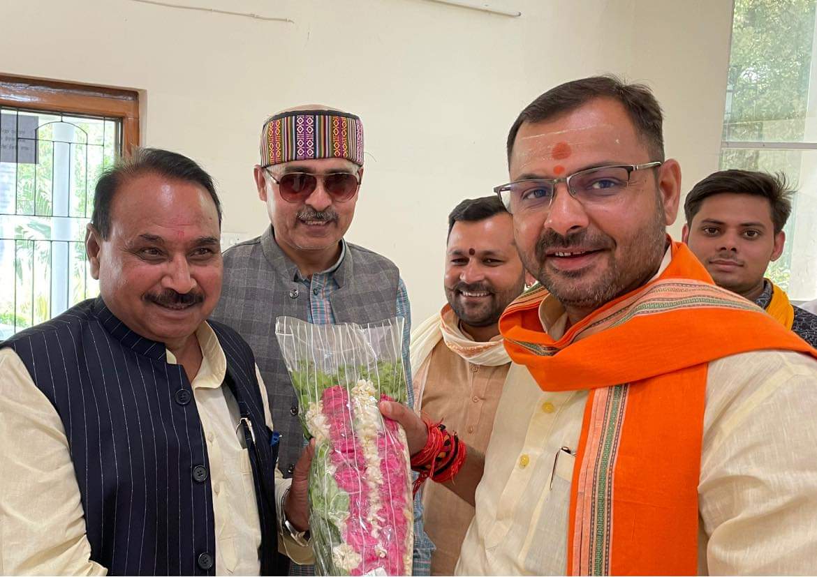 prakashbjp_'s tweet photo. केंद्रीय सूक्ष्म, लघु और मध्यम उद्योग राज्यमंत्री श्री @bpsvermabjp जी को जन्मदिन की हार्दिक शुभकामनाएं।

मैं ईश्वर से आपके उत्तम स्वास्थ्य व दीर्घायु जीवन की कामना करता हूँ!! https://t.co/7Q7MLr9Vch