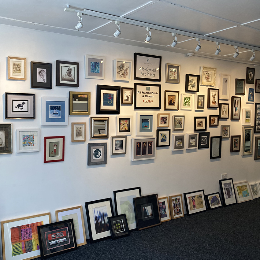 English Framing Co tweet media