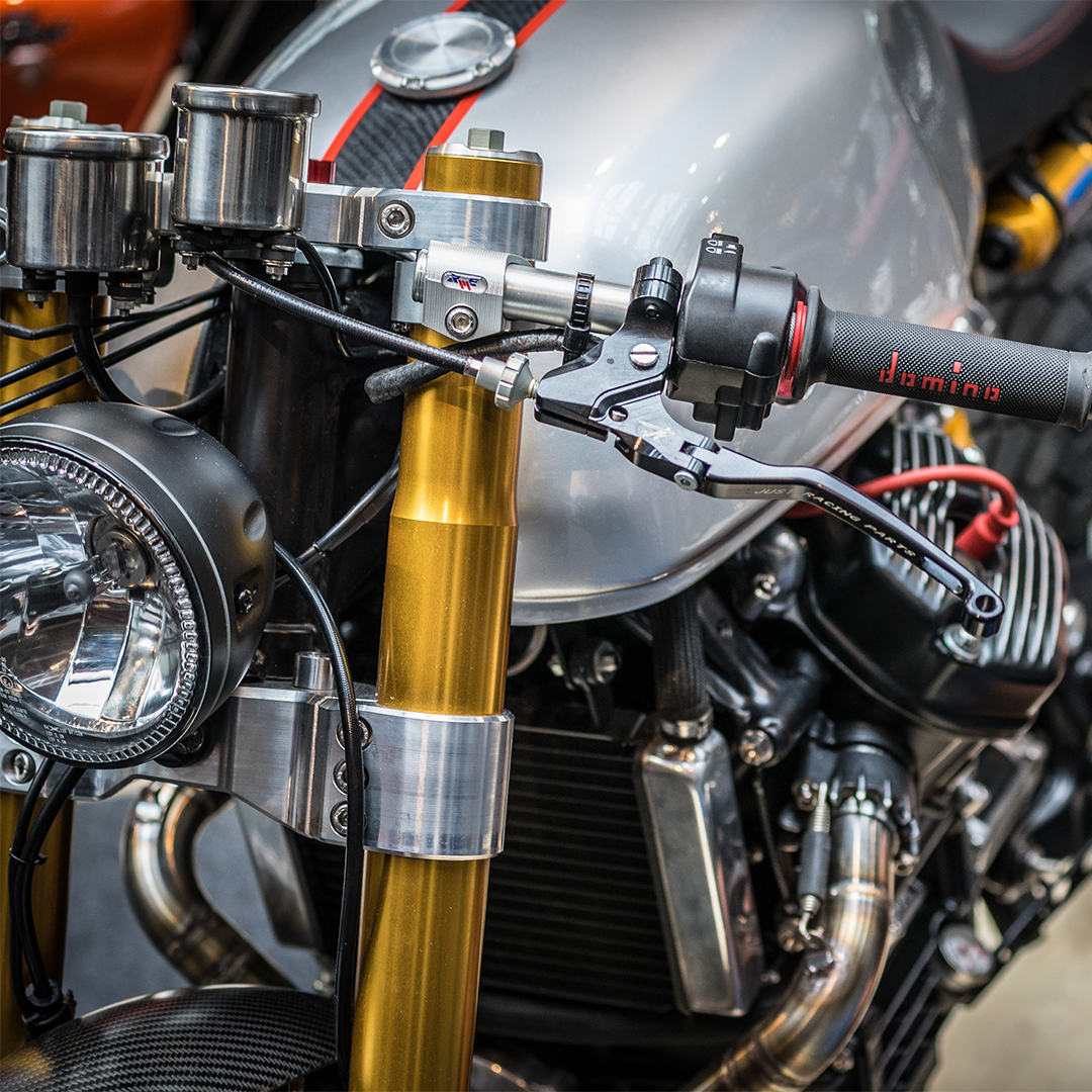 Our golden child, the very first Blacktrack bike, the BT01 was designed on Honda CX500 platform.

Timeless masterpiece 🔥

#blacktrack #blacktracklifestyle #caferacer #caferacers #caferacerstyle #caferacerculture #motosofinstagram #caferacerlovers #instacars #instamoto