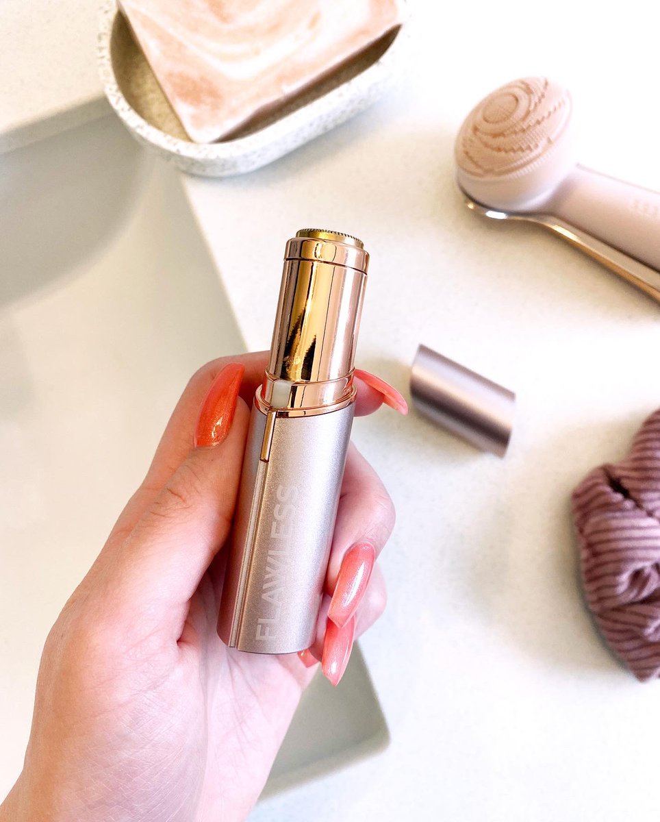 ChickAdvisor tweet media