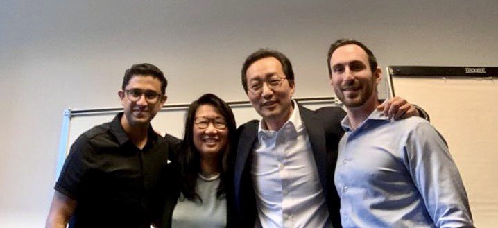 HeartScreenHlth's tweet photo. #tb to our #GNVC win thanks to @polskycenter! After a year of remote work @HeartScreenHlth is reuniting @ChicagoBooth XP90 reunion!  Looking forwards to seeing @ProfWD and @realPeterABrady in Chicago! https://t.co/RSB4cqYi0W