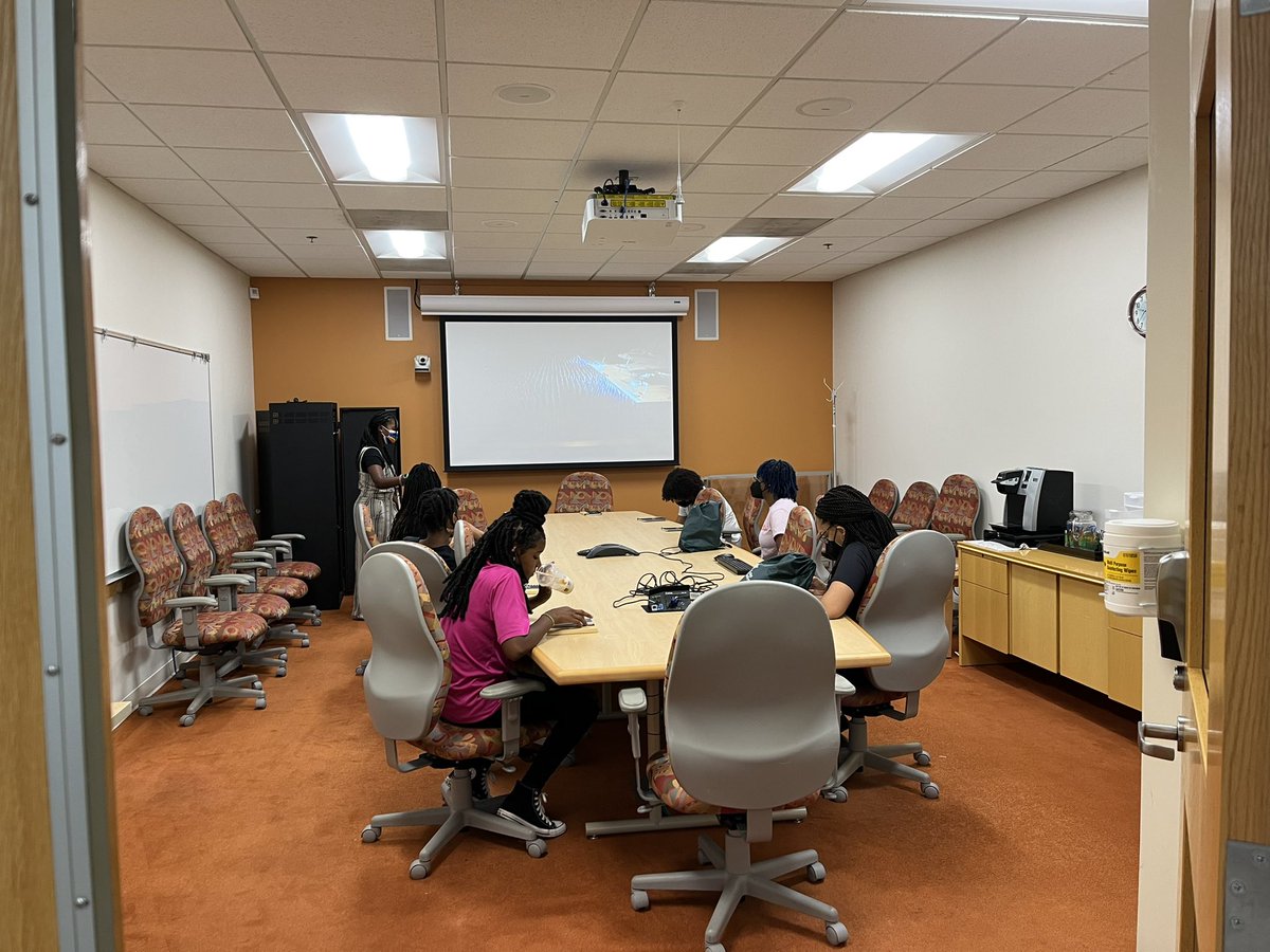 CSMHawks's tweet photo. Last day of Engineer Like a Girl! Can’t wait to see what happens today!
#CSMHawks #CSMStudents #ELAG https://t.co/j0suVmytqU