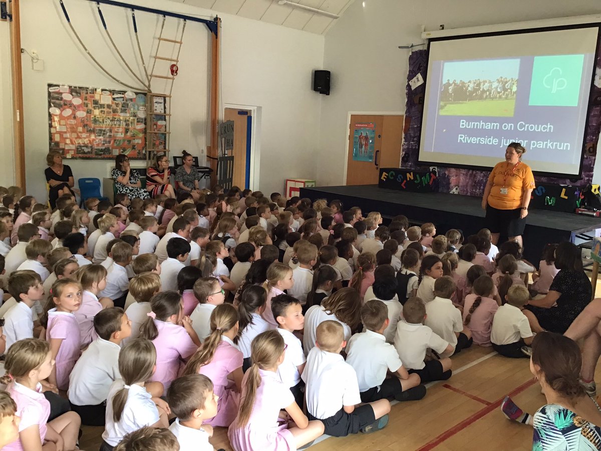 Burnham_PE's tweet photo. It was fantastic to have Sammy in yesterday to explain @BurnhamRivjnrpr to our children 🏃♀️ 🏃♂️ 🏃 lets aim to get plenty of #BurnhamPrimaryRunners signed up soon 👍🏻😎 #run #running @parkrun @ActiveEssex #GoBurnham #RunningUpThatHill #walk #jog #walking #jogging #runners https://t.co/bRL4uhv6Wj