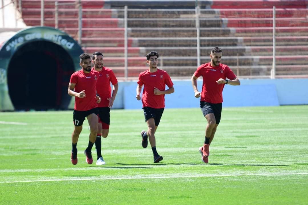 USMAofficiel's tweet photo. التحضيرات متواصلة بمعدل حصتين في اليوم.
#préparation #Intersaison #ALLEZLESROUGES 🔴⚫ #WeAreUnited 💪 https://t.co/DejVSmBUkh