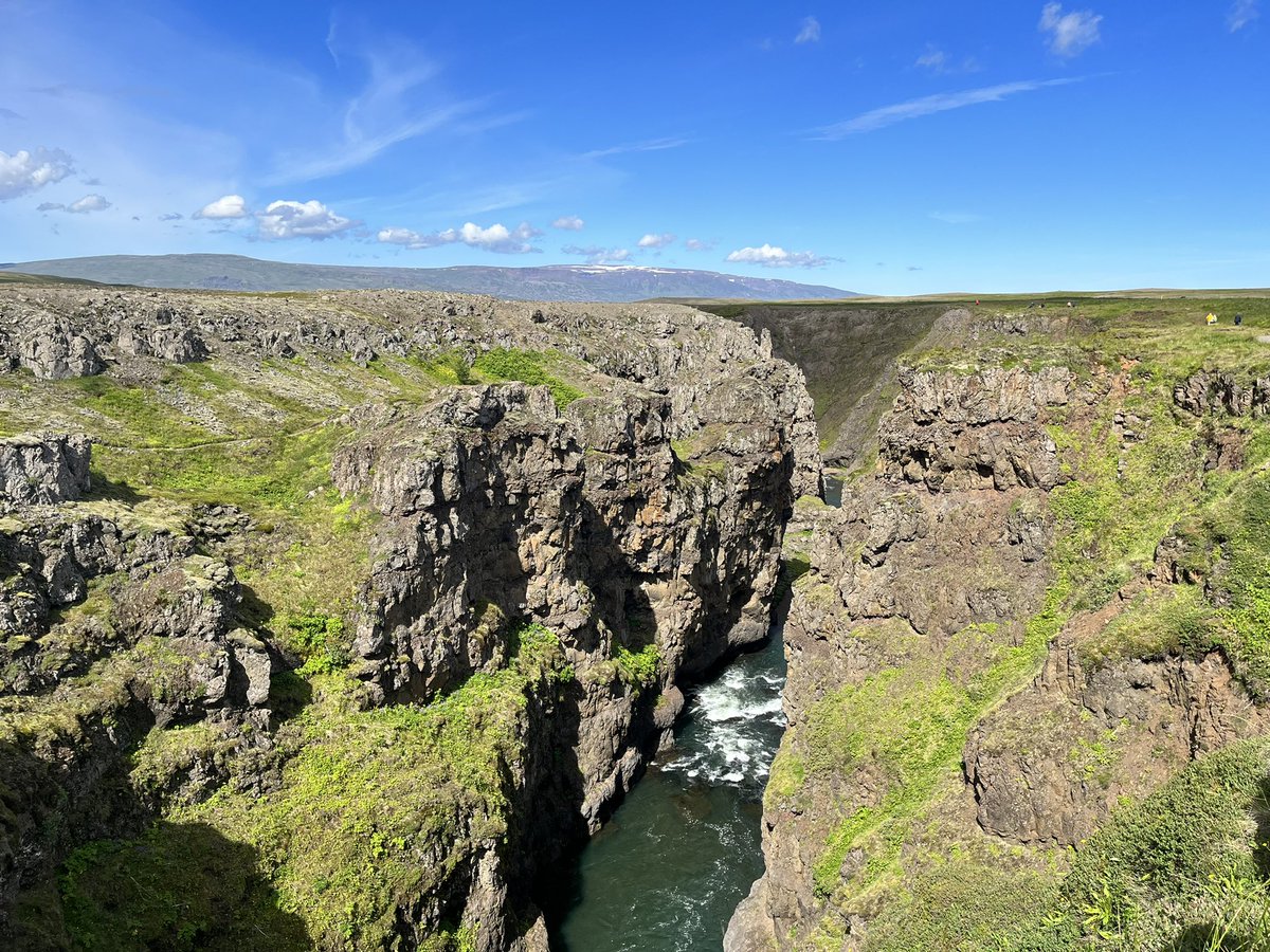 GreipurGisla's tweet photo. Huggulegir og látlausir, vel hannaðir innviðir við Kolugljúfur. Fallegur staður í alfaraleið. 

#icelandicdesign #northwesticeland @Landmotun #inspiredbyiceland https://t.co/hFI3liygzA