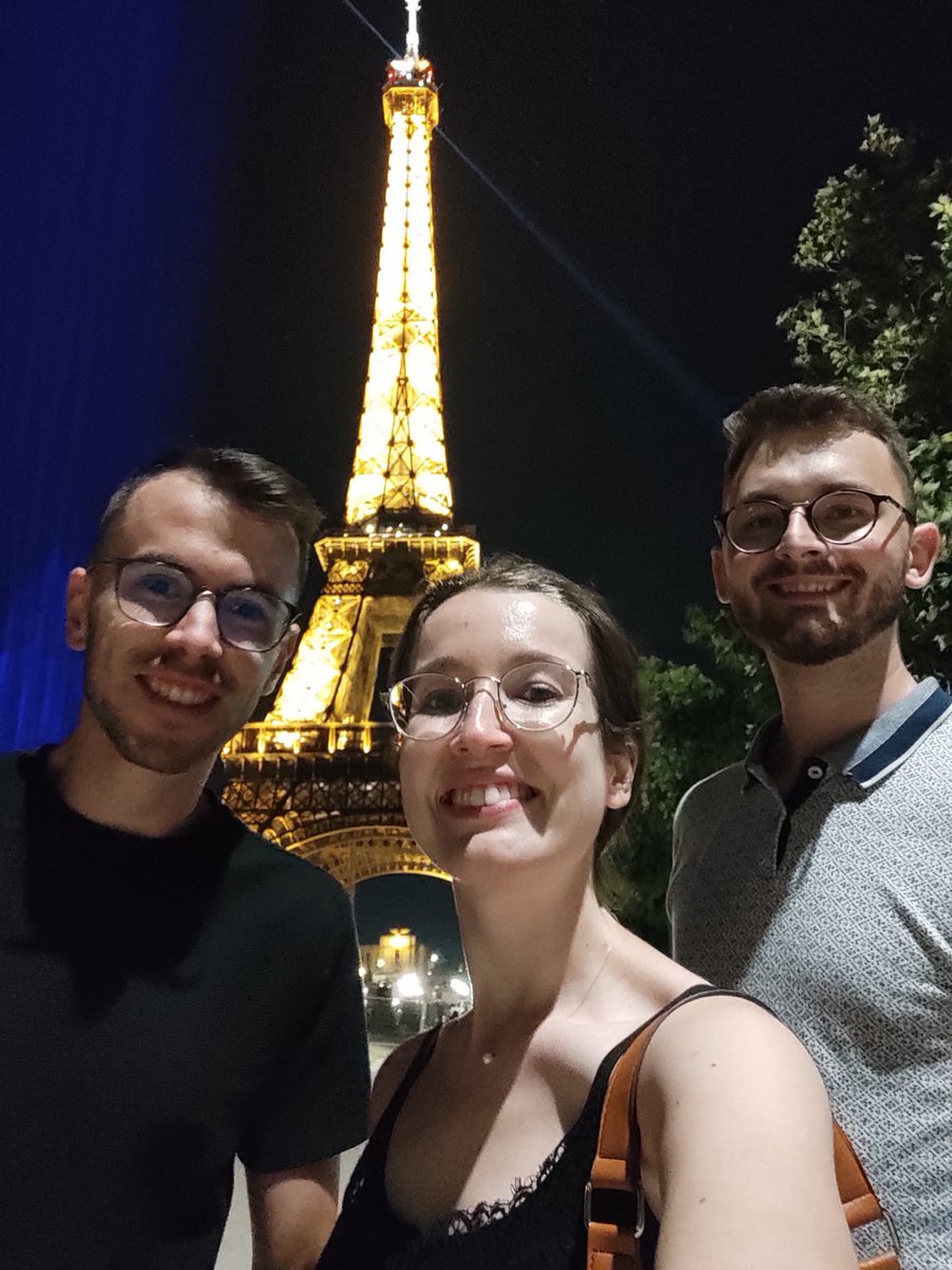 Joao_F_Oliveira's tweet photo. @ICVS @FENSorg @DanielaSAbreu Very proud of my #astrogang!
They did a great job #fens2022 @FENSorg presenting fantastic science carried out @icvs_uminho @Med_UMinho @UMinho_Oficial !
Muito obrigado João Viana, João Machado and @DanielaSAbreu !!
#astrocytesrule https://t.co/45qRuD0KJL