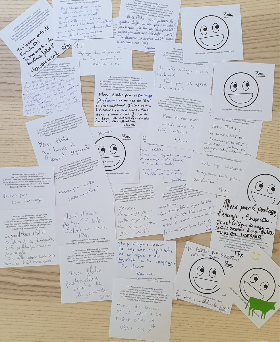 Je fais du rangement et je retrouve les sou-rires qui m'ont été offerts à <a href="/AgileGrenoble/">Agile Grenoble</a> l'année dernière... que de souvenirs ! Encore un grand merci à toutes celles et ceux qui ont pris la peine de m'écrire un petit mot, vous éclairez ma journée aujourd'hui encore ❤🤗