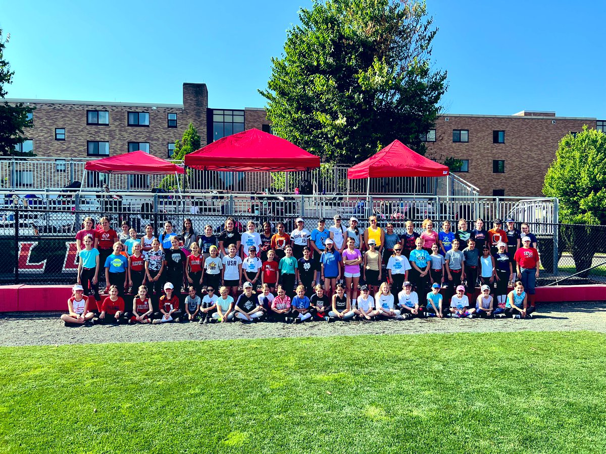 We had a great week of camp!!  The weather worked, the campers worked and the staff worked!  
Way to give it your all guys!! Everyone got better this week!!! #StagsLead  #StagsCare #LotsofFun 🤘🏼🥎