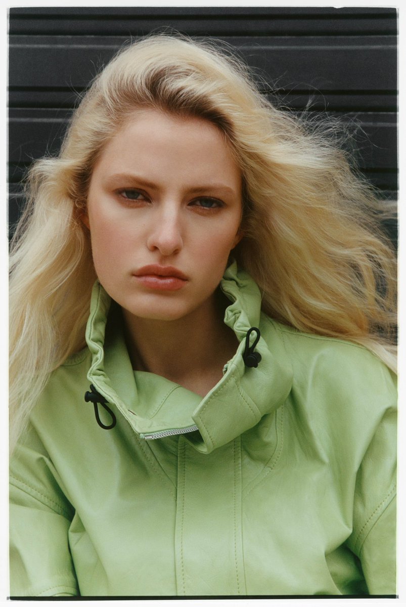 StormModels's tweet photo. #FeliceNoordhoff for #LoveWant
• Photography: Arran & Jules
• Styling: Marian Nachmia
• Hair: Jacob Kajrup
• Makeup: Eny Whitehead
• Casting: Ikki Casting
#Stormmodels #Stormmodelmanagement https://t.co/YE05SAI7cu