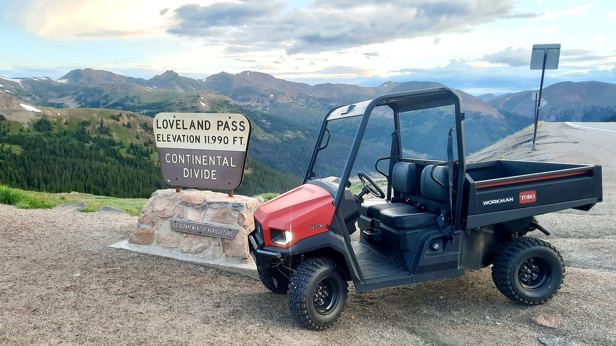 lljohnsongolf's tweet photo. The NEW Toro UTX is making its way through the Rocky Mountains today! Here’s a picture we took this morning of it high atop Loveland Pass! #Torogolf #Colorado https://t.co/wOjuhcAPVh