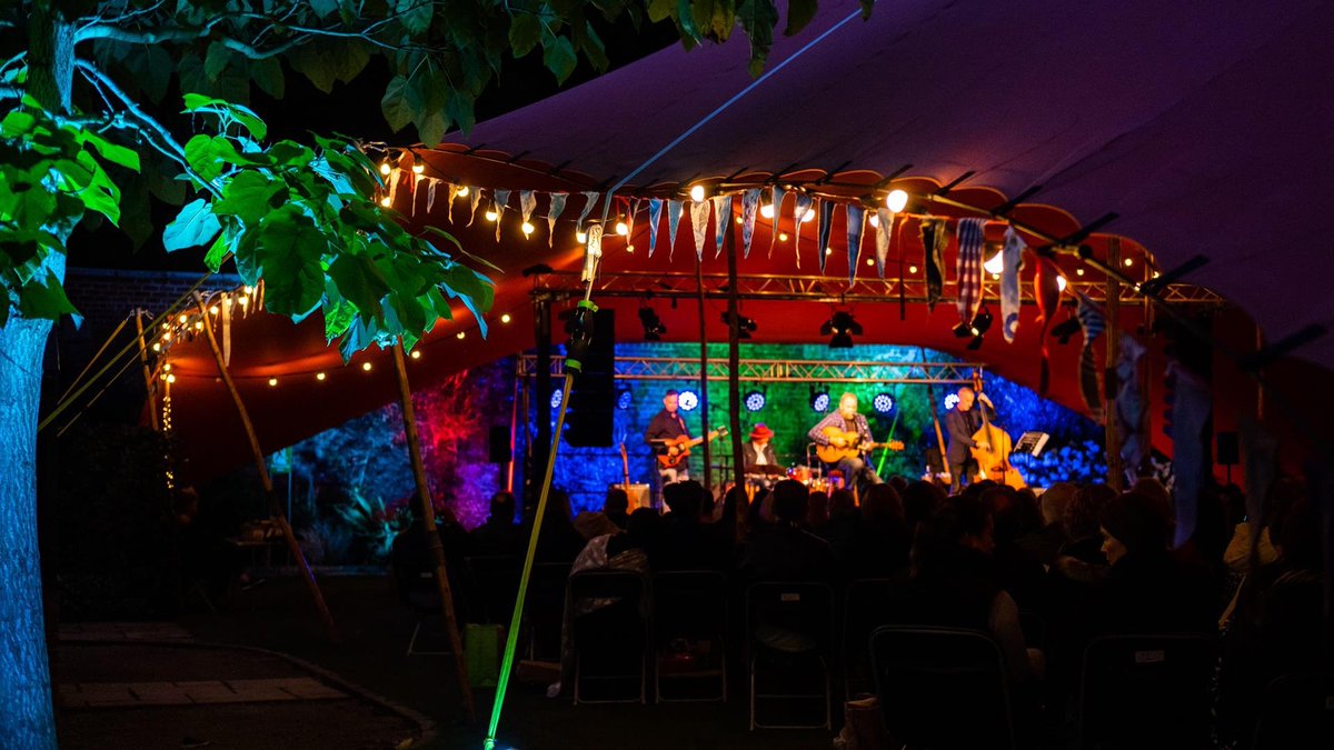 iVisitNI's tweet photo. Open House Festival is an annual summer festival for the month of August in the beautiful seaside town of Bangor, County Down. Grab your tickets now!! @openhousefest 

For more information - https://t.co/5MPxIvz3SG

#NorthernIreland #event #music #food #familydayout https://t.co/ZBmUcdGeOA