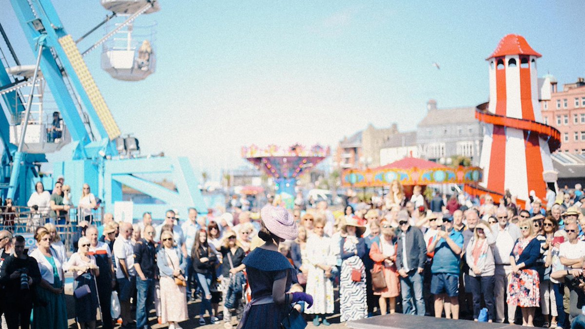 iVisitNI's tweet photo. Open House Festival is an annual summer festival for the month of August in the beautiful seaside town of Bangor, County Down. Grab your tickets now!! @openhousefest 

For more information - https://t.co/5MPxIvz3SG

#NorthernIreland #event #music #food #familydayout https://t.co/ZBmUcdGeOA