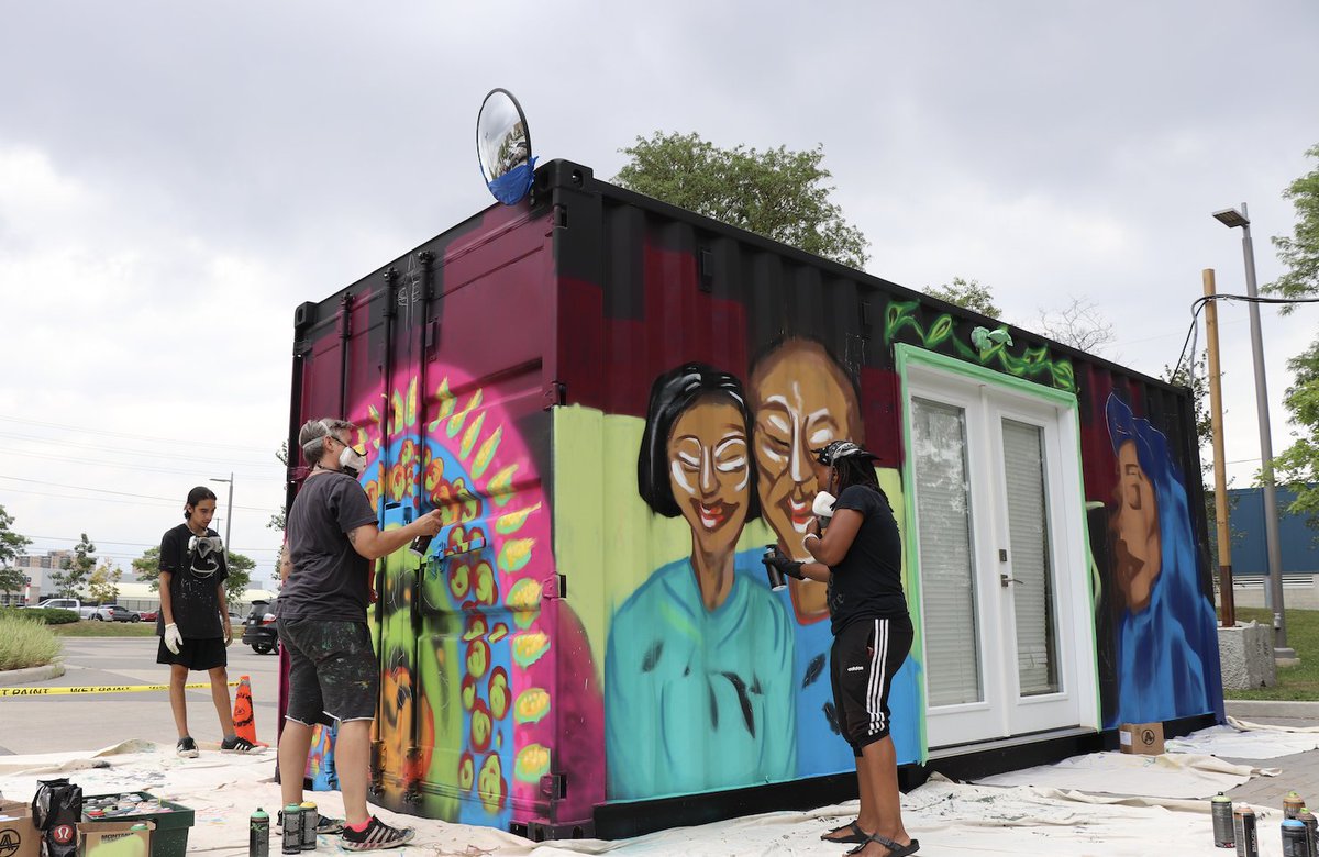ArtStartsTO's tweet photo. 🎨 Get paid to create a #mural in your community! We are looking for members from the Lawrence Heights community to create a public mural! Ages 17-27 are invited to apply and learn how to do street art like a pro! @nyhfb @cityoftoronto https://t.co/zhbtRw6KI4 https://t.co/AdfZ2TcBey