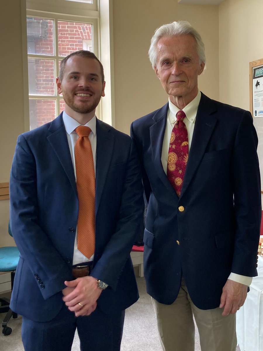 CATLab20's tweet image. How does innovation happen in biosynthetic enzymes? Michael, the latest of the #Magnificent Seven to defend his thesis, made a big step toward answering this question — published in part @PNAS doi.org/10.1073/pnas.2…. Bravo all around!