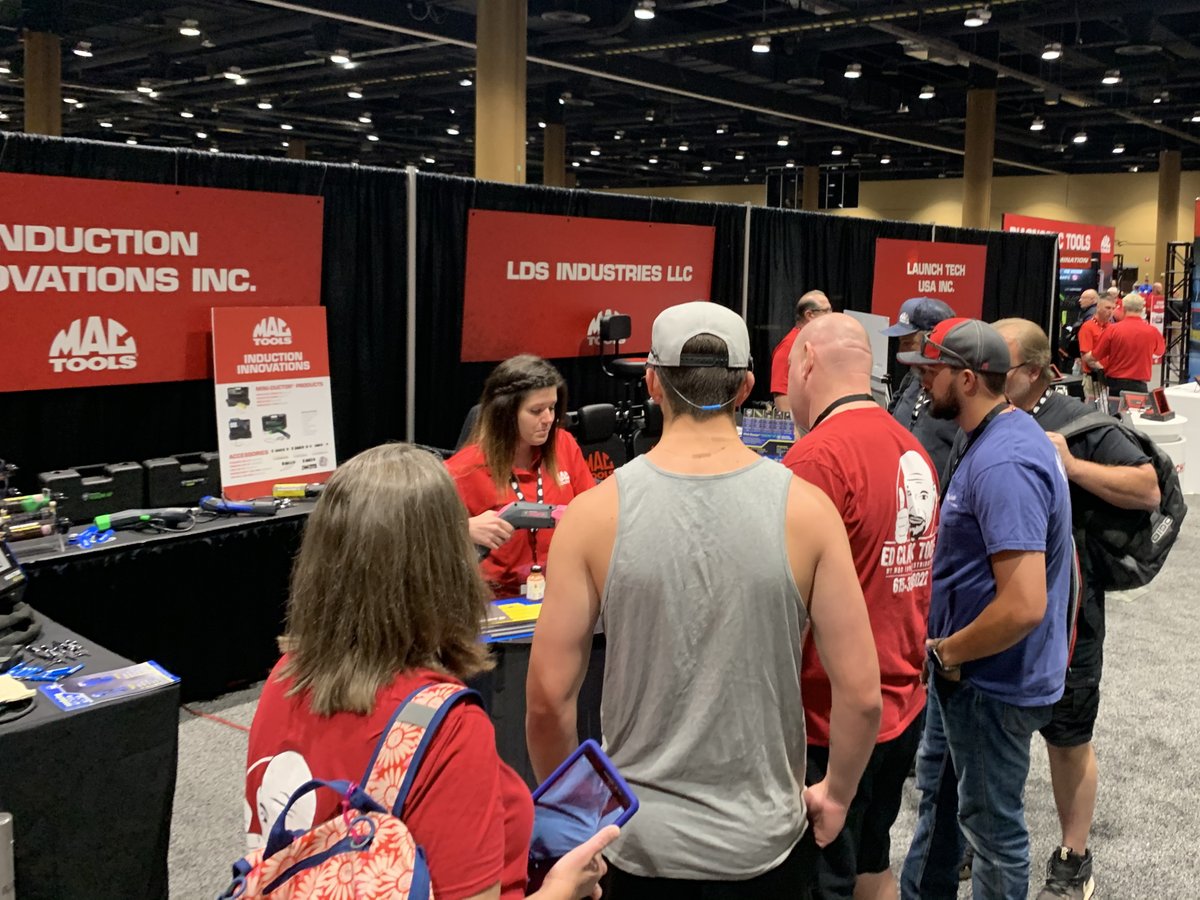 invisibleheat's tweet photo. We're halfway through 2022 & the #tradeshow season is still going strong.๐ฅ Check out our favorites so far, see what questions we get asked the most & where we're going next!
Click to read:
https://t.co/Tsri4ACtlm
#MiniDuctor #Venom #toolsofthetrade #tools #inductionheater https://t.co/Oghv7tW9vo