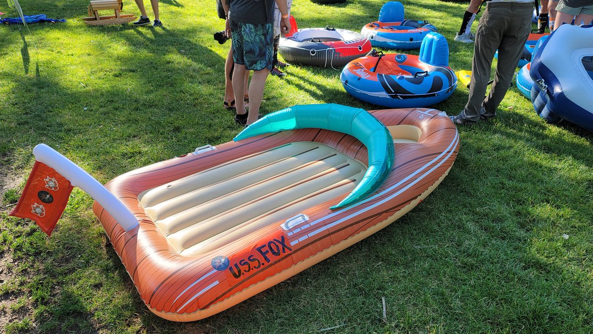 mitchellbyars's tweet photo. This is the USS Fox, captained by Haley of @rule4. It will be making its maiden voyage on #Boulder Creek today for #TubeToWorkDay.

"It's a calculated risk," the skipper admitted. https://t.co/RkMeWYM4s9