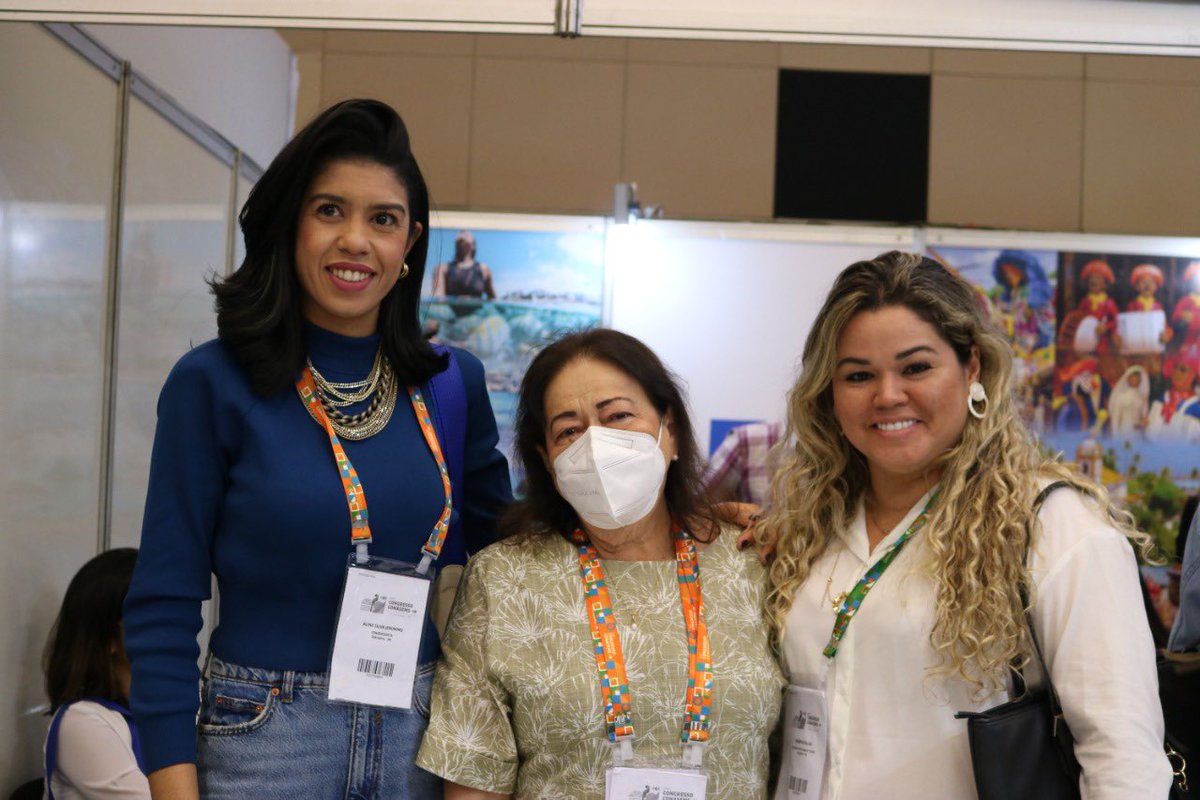 CosemsPe's tweet photo. Momentos da delegação de Pernambuco no estande COSEMS-PE durante o XXXVI Congresso Nacional de Secretarias Municipais de Saúde https://t.co/2rGEgF7kVx