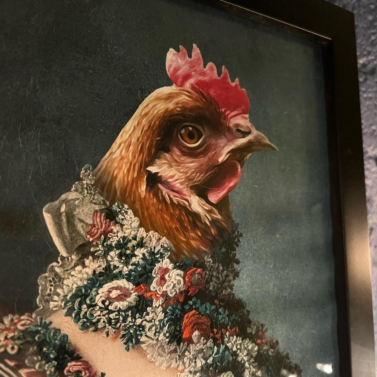 Although most of our pawtraits showcase our furry friends, we can't forget our feathered friends!! 🐔

#purrandmutt #petportrait #petart #petowners #petportraits #pawtraits #dogsofinstagram #personalisedgifts #petgifts #pets #animals #chickens