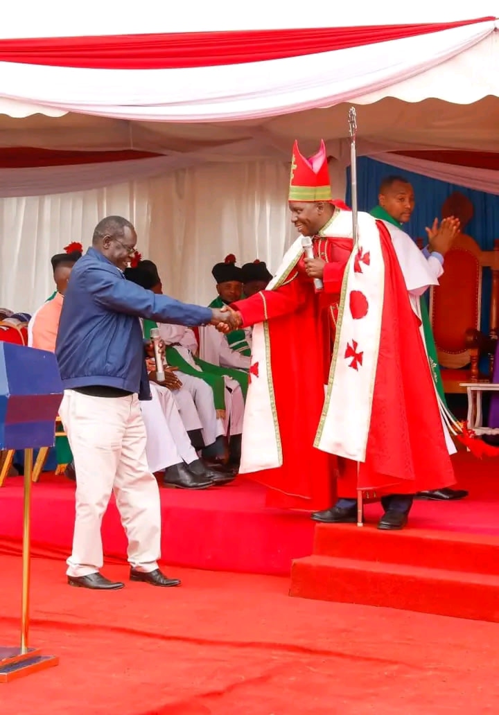 GichangiWanja's tweet photo. Ordained to lead.
#NyoroTanoFresh https://t.co/8LdSuNWzkn