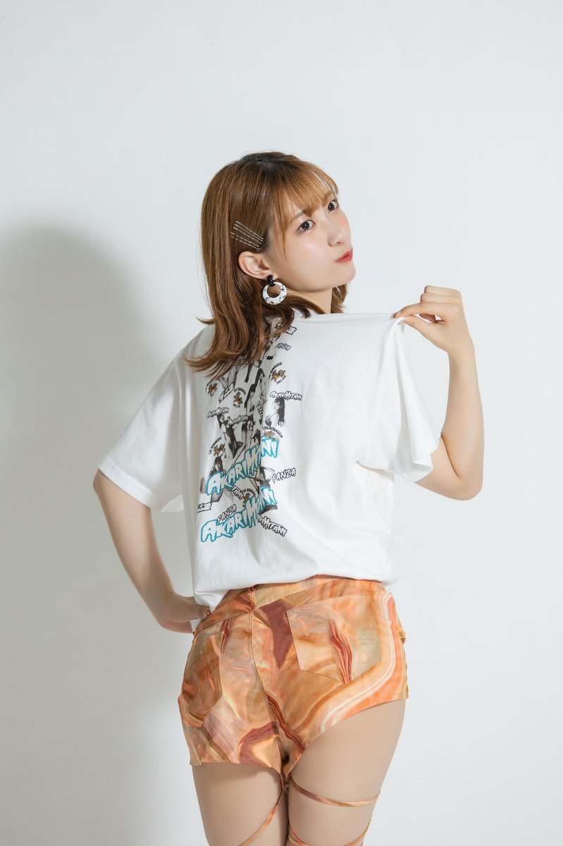 アパレルブランド「fempass beV」

#ザ・森東 ×デザイナー #buggy × #山岸逢花 ＆ #美谷朱里 のコラボ！

チェックしてくれましたか？？😘

是非、着てほしい〜🫶🫶

▼可愛い写真もたくさん！
https://t.co/xmvCxIBZsT https://t.co/scQLbcpwS4