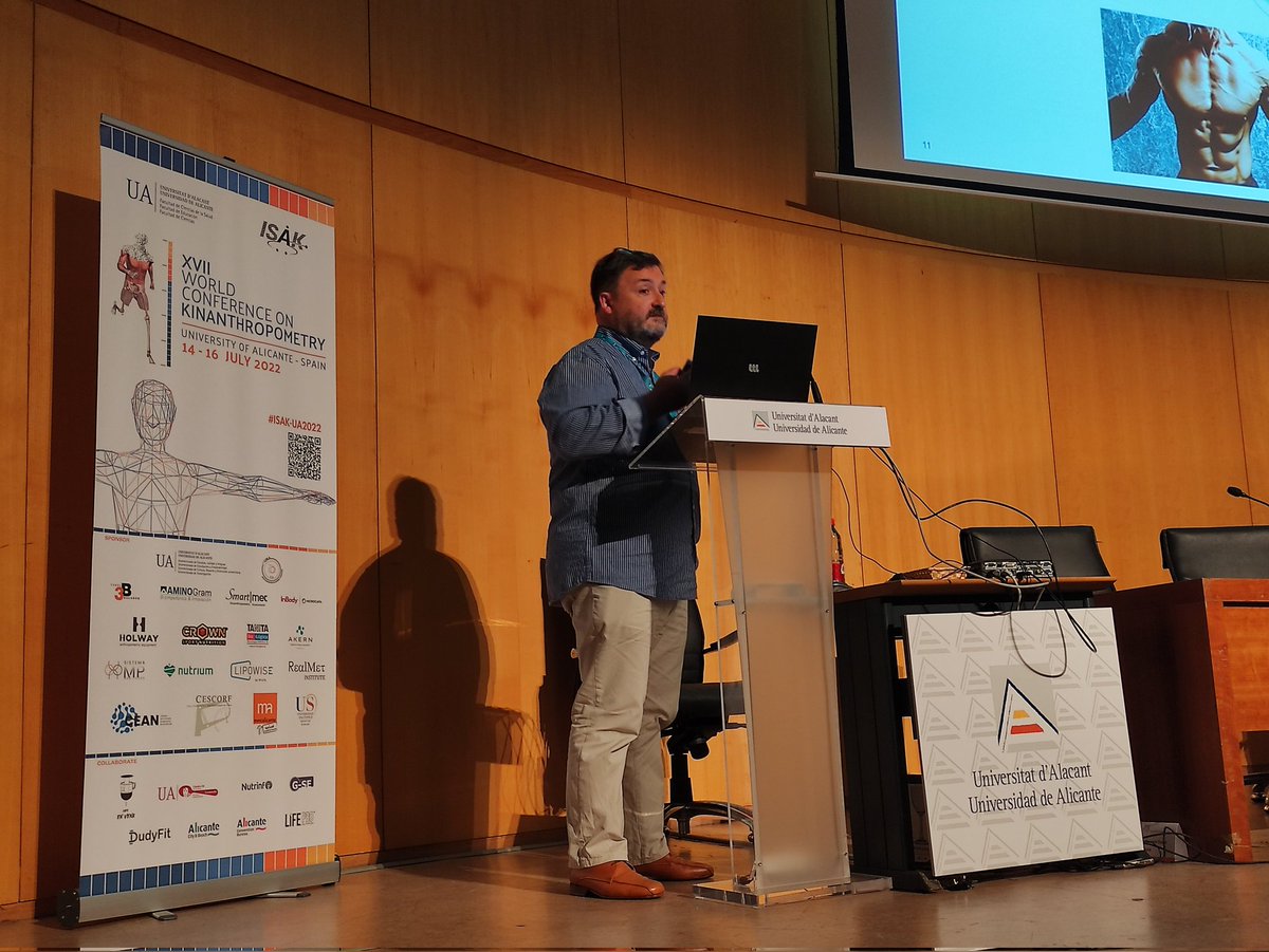 Water balance: a key biomarker in the analysis of body composition by advanced bioimpedance.

Balance hídrico: un biomarcador clave en el análisis de la composición corporal por bioimpedancia avanzada.

Sabin Linaza <a href="/microcaya/">microcaya</a>