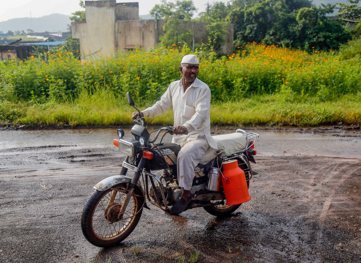 Every year, farmers and dairy companies in India lose $1 billion worth of milk that spoils due to a lack of chilling facilities at the source.