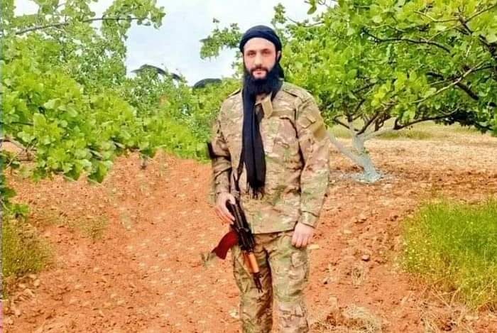 OsamaGhazni313's tweet photo. دشام دمجاهدینو مشر او د داعشیانو دسترګو ازغی ابو محمدالجولانی نن زړونه ورکړی https://t.co/mpsjCUSLWG