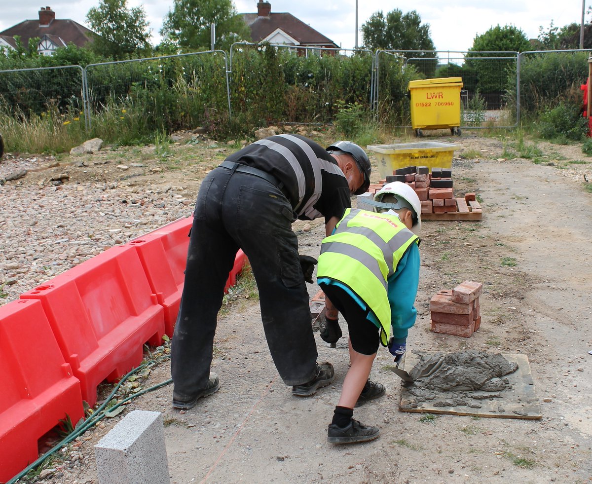 We were delighted to welcome children &amp; staff from <a href="/ErminePrimary/">Ermine Primary Academy</a> to our construction site situated off Nettleham Road, Lincoln. Children were made aware of dangers of a construction site, the skills needed to construct Roman Gate Court and turned their hand to bricklaying.