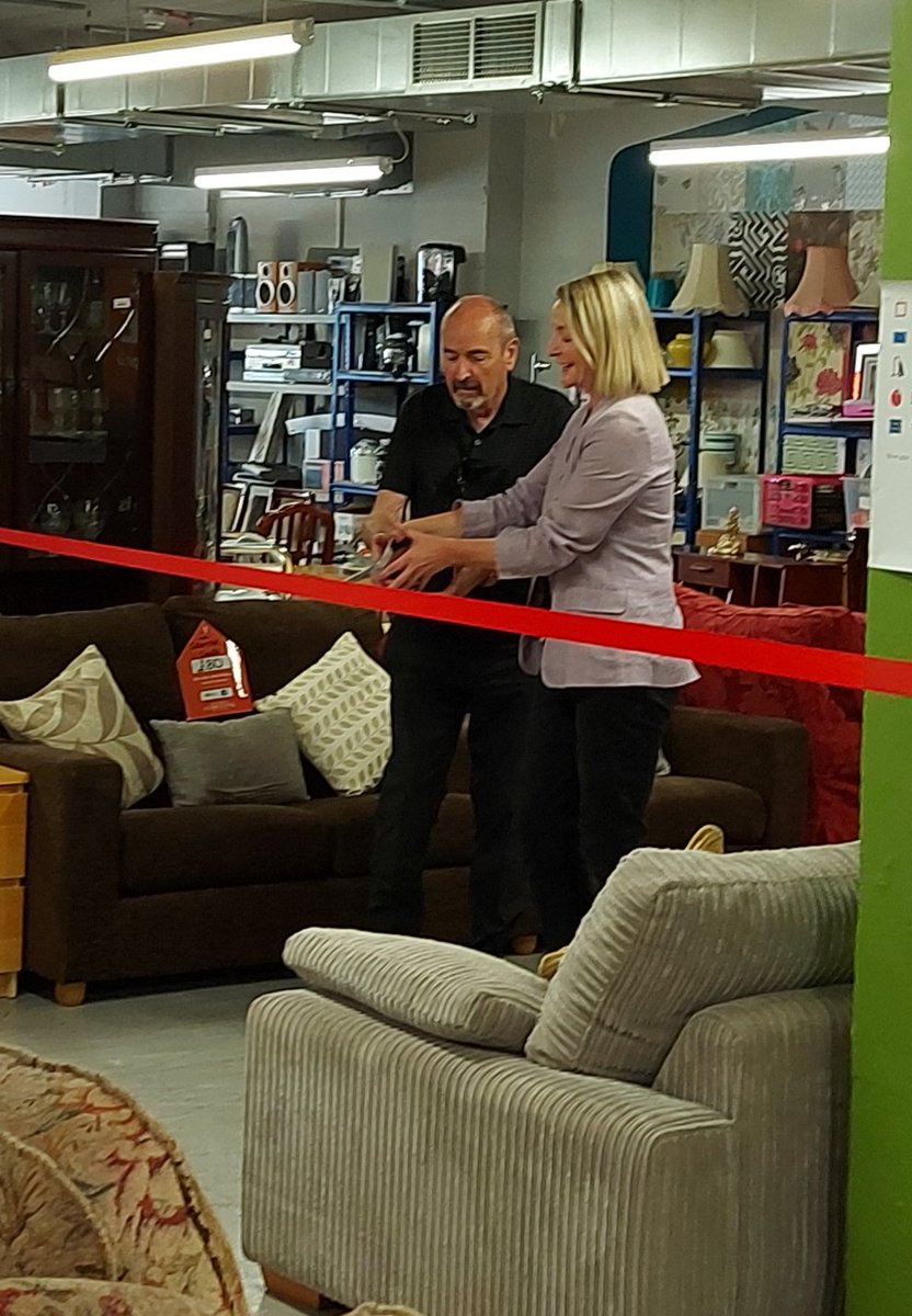 Claire Baker-Westhead and I went to the official opening of the Reuse Centre today. This is a brilliant project, doing great work with the local community and saving landfill. Also good to see Caerleon volunteers there.
#reuse