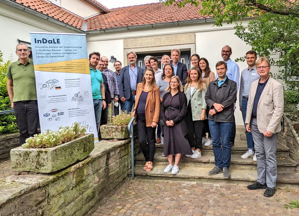 Alistair Adam Hernández tweet media