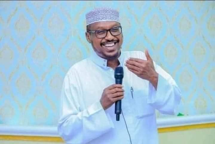 IlaganD's tweet photo. Quraanka Haddi aad Akhrido , qof Rabigii u waraamayo ayaad tahay bal qiyaas Rabiga oo kula hadlaaya oo kuu waramaaya. https://t.co/DPGLvDXxS5