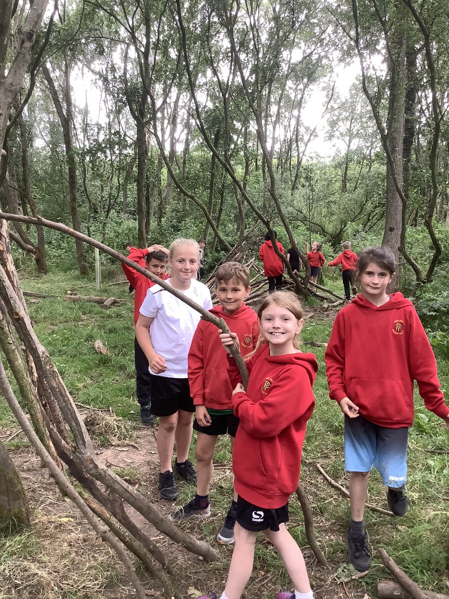 PeelParkClass13's tweet photo. We have had the BEST day at Brockholes 🌿🪵🍄🦔🐾🪳🦆🦋🐝🐛 https://t.co/IteWZZFSzd