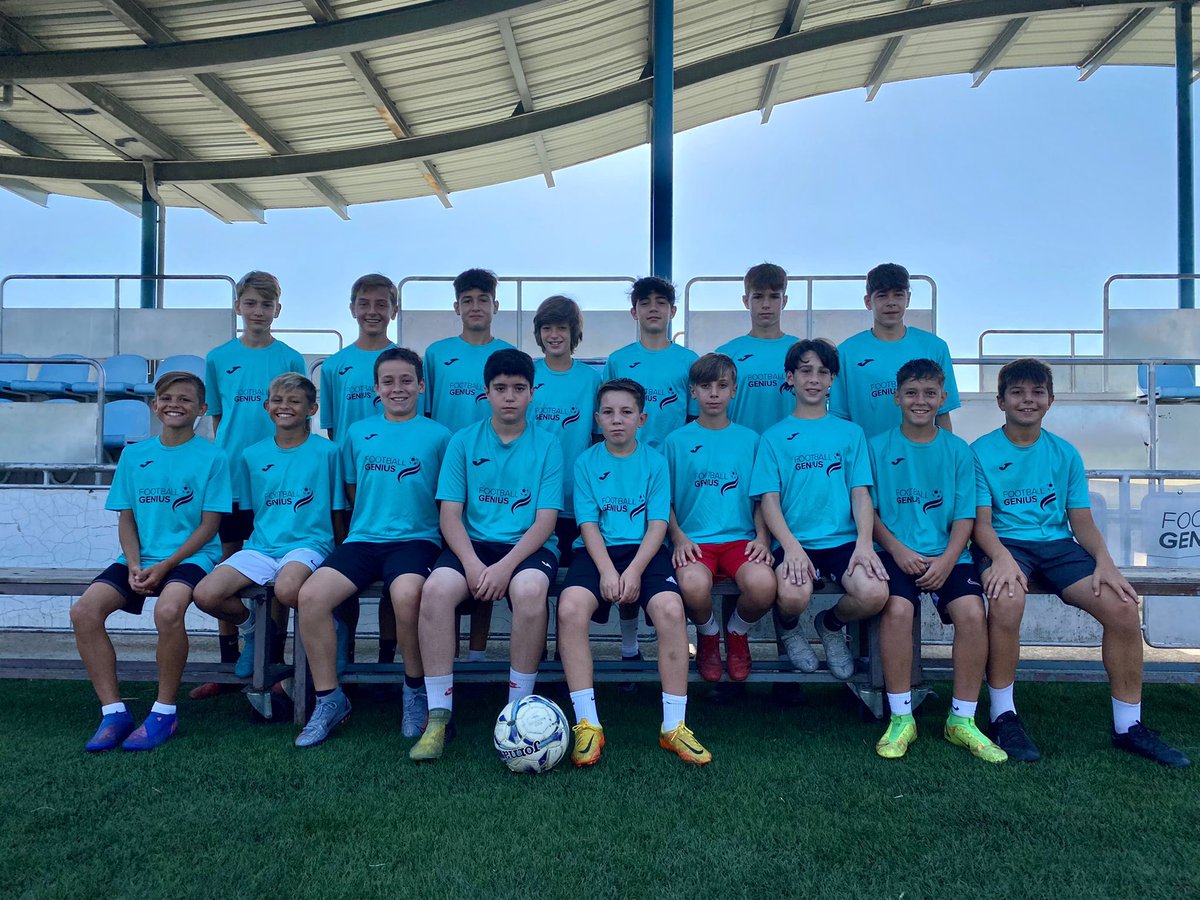 😜 Molt contents que totes i tots seguiu confiant en <a href="/FTBLL_Genius/">Football Genius</a> per aquest estiu de futbol! 

🔵🔴 #SócdelOAR #oarvic