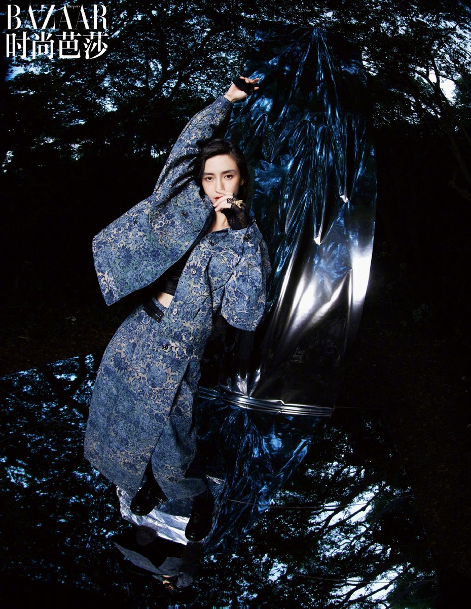 dramaskfan's tweet photo. #Angelababy para Harper's Bazaar China - edição de Agosto/22.
#YangYing #尘缘 #TheWindBlowsFromLongXi #LoveTheWayYouAre #BackForYou #ChenYuan #GeneralAndI #OneSmileIsVeryAlluring #MyTrueFriend #CityOfDesire #cdrama #dorama https://t.co/Iha8OhG6IQ