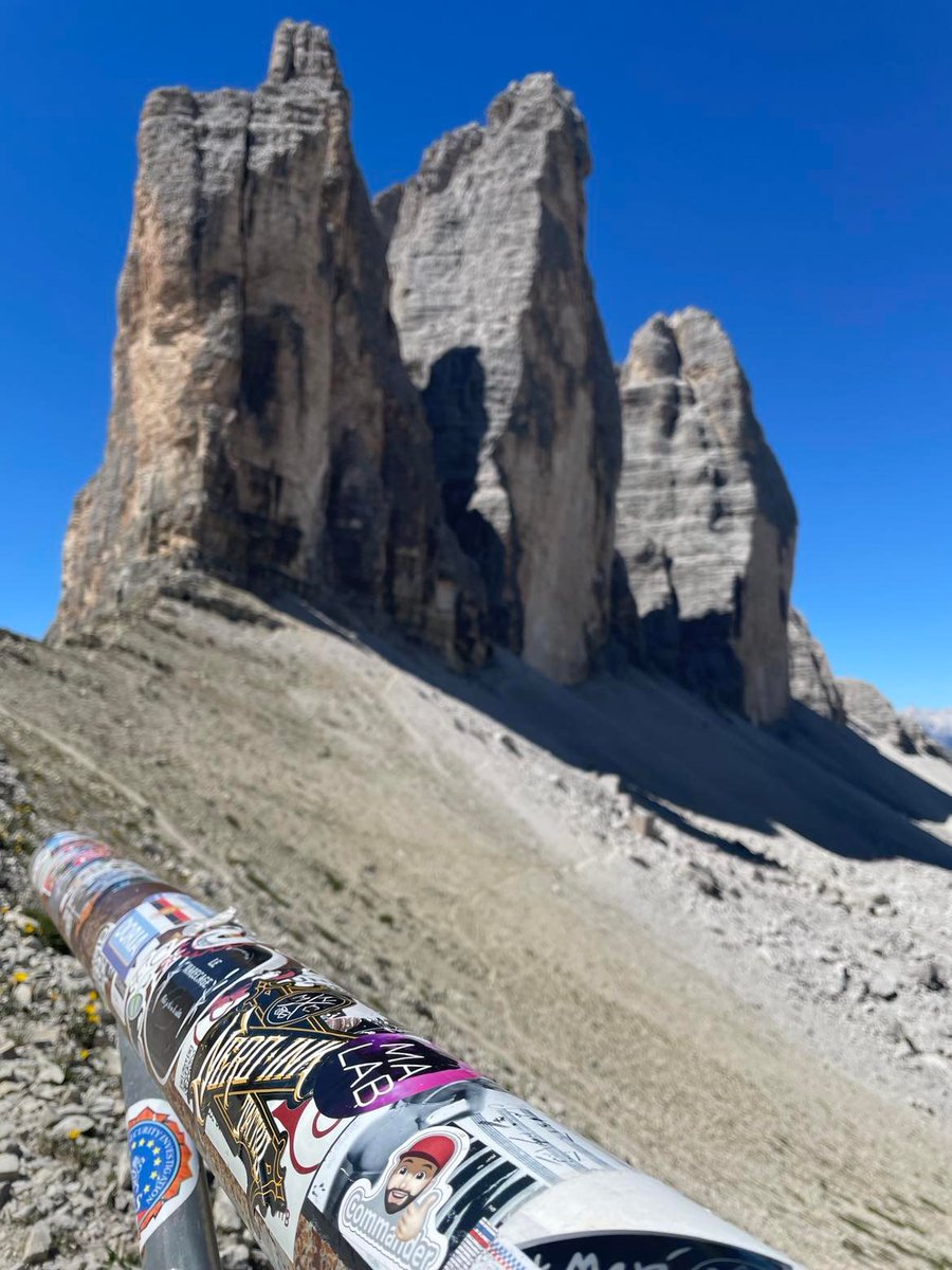 malab_ncu's tweet photo. Our stickers have even made it to the highest peaks. https://t.co/tjahPMLYax