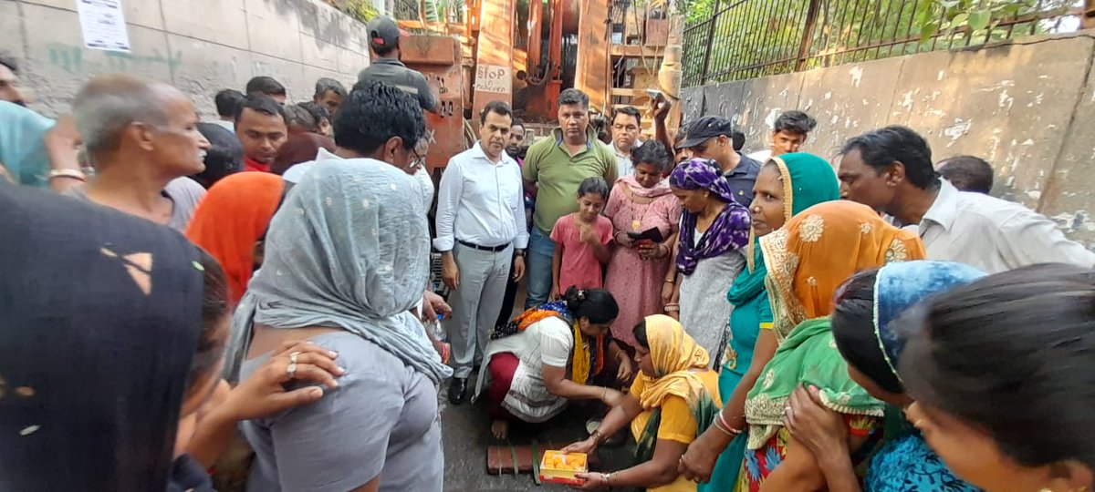MLA_Mehrauli's tweet photo. महरौली @MLA_NareshYadav के सौजन्य से दिल्ली जल बोर्ड द्वारा कुसुमपुर पहाड़ी में लगातार दूसरा नया ट्यूबवेल लगाने के कार्य का उदघाटन स्थानीय निवासियों द्वारा किया गया
@AAPDelhi https://t.co/r6ayizpGSA