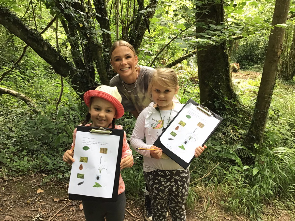 StanFoxClass's tweet photo. Family fun at Forest School today.😊 https://t.co/HQgzPVVDZX