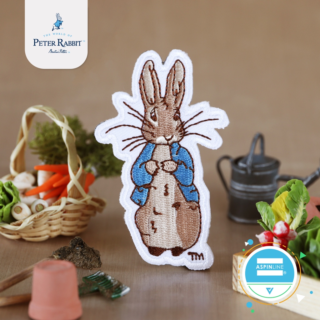 AspinlineUK's tweet photo. Aspinline is very proud to launch our range of Officially Licensed The World of Peter Rabbit™ Patches & Pin Badges!
@LicensePenguin @BeatrixPotter
#120YearofMischeif #PeterRabbit #Aspinline #PeterRabbitPatch #PeterRabbitPin #PeterRabbitGift #TheTaleOfPeterRabbit #PeterRabbit120 https://t.co/Of288rz6eb