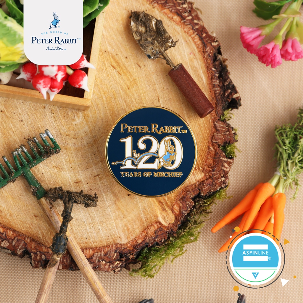 AspinlineUK's tweet photo. Aspinline is very proud to launch our range of Officially Licensed The World of Peter Rabbit™ Patches & Pin Badges!
@LicensePenguin @BeatrixPotter
#120YearofMischeif #PeterRabbit #Aspinline #PeterRabbitPatch #PeterRabbitPin #PeterRabbitGift #TheTaleOfPeterRabbit #PeterRabbit120 https://t.co/Of288rz6eb