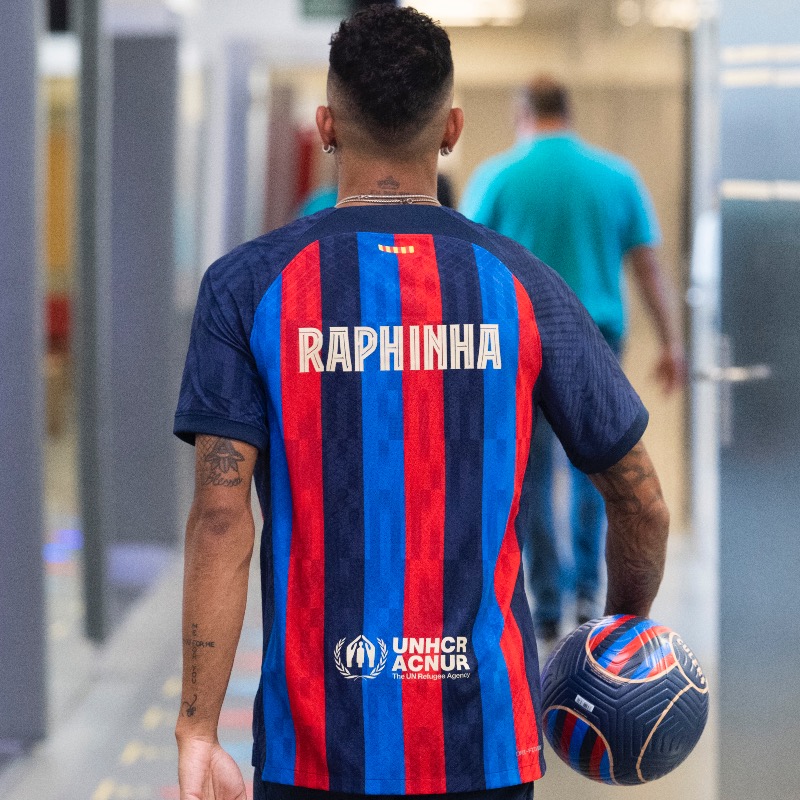 FCBarcelona_es's tweet photo. Raphina es Culer 🌟