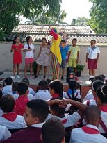 escuela_moya's tweet photo. Festejando el Día de los niños @chacon_zuzel @dme_mella @FundichelyRosa @ricardo_quiala @liudmila_leyva https://t.co/eJXYSv2zzh